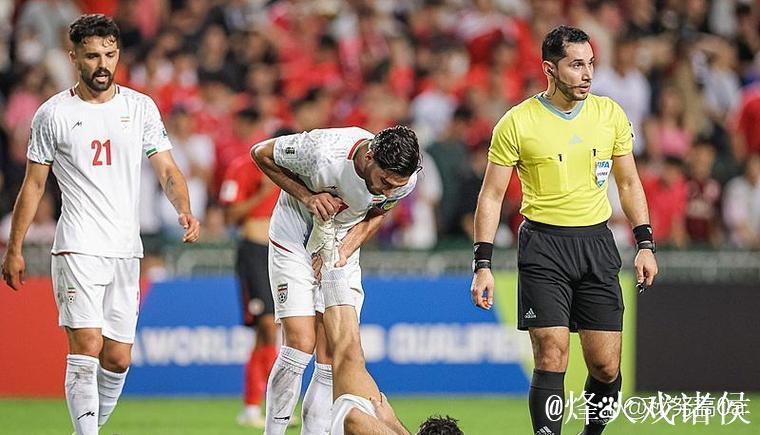 意媒:国米和热那亚球迷赛前爆发冲突,警方已封锁现场交通 意媒:国米和热那亚球迷赛前爆发冲突,警方已封锁现场交通